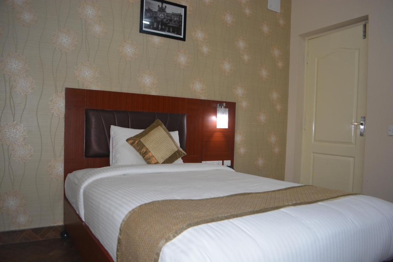 Emerald Suites Koramangala Bangalore Ngoại thất bức ảnh